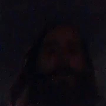 Randomly came across people listening to #UpInTheAir on the bridge. Think I scared the shit out of them. ???? https://t.co/4nKP1wsSDb