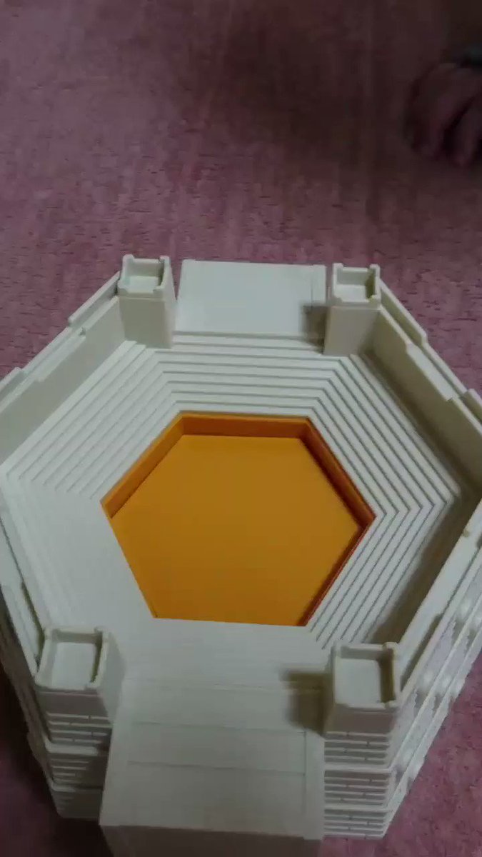 タカラトミーの最終兵器!もともとはビーストサーガと呼ばれる製品なんだけど、ダイスを使うボードゲーム愛好家やTRPGゲーマ タカラトミーの最終兵器!もともとはビーストサーガと呼ばれる製品なんだけど、ダイスを使うボードゲーム愛好家やTRPGゲーマ