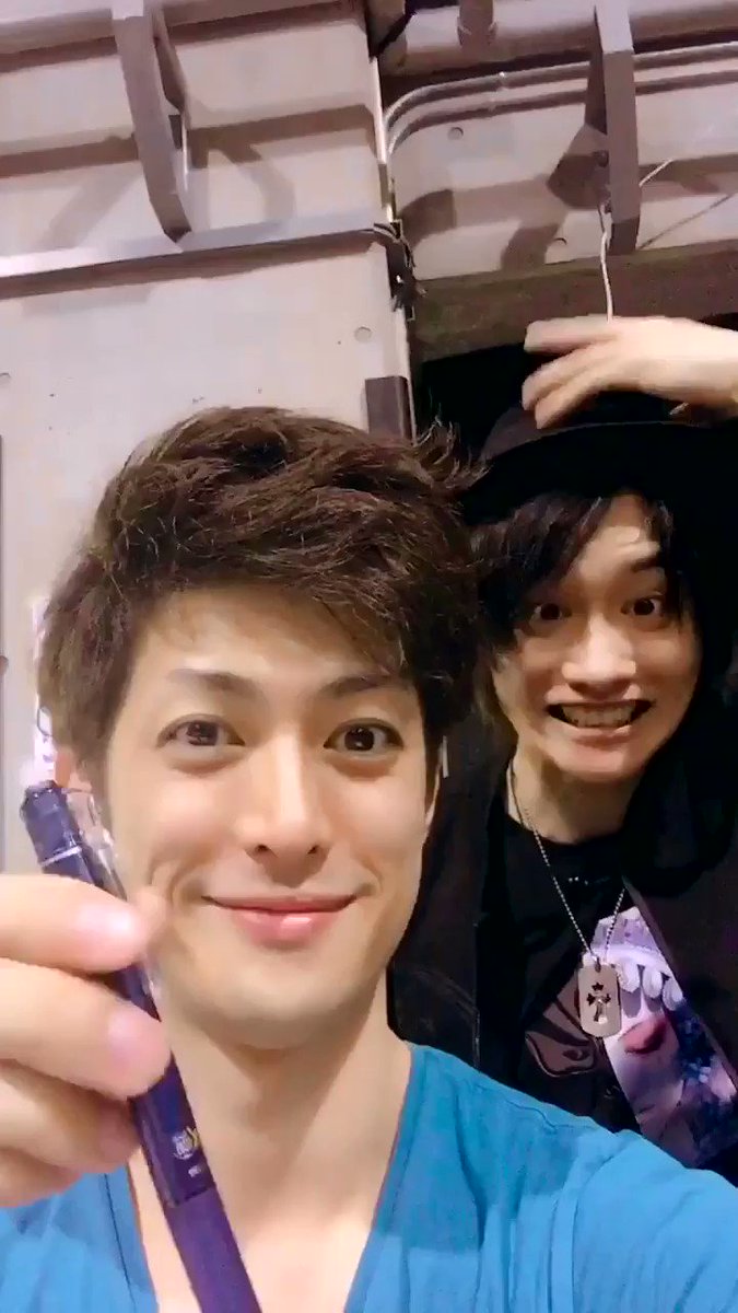 稽古中今日もサボりが止まらない。#Code Realize#ほんとはちゃんとやってるよ♪#真次&ユウキ#それはル 稽古中今日もサボりが止まらない。#Code Realize#ほんとはちゃんとやってるよ♪#真次&ユウキ#それはル
