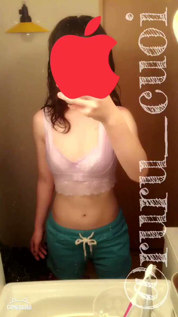 フォロワーの女の子がやってたからるるもやってみたほら、るるも下っ腹出てるよ(鏡の汚さがすごい) フォロワーの女の子がやってたからるるもやってみたほら、るるも下っ腹出てるよ(鏡の汚さがすごい)