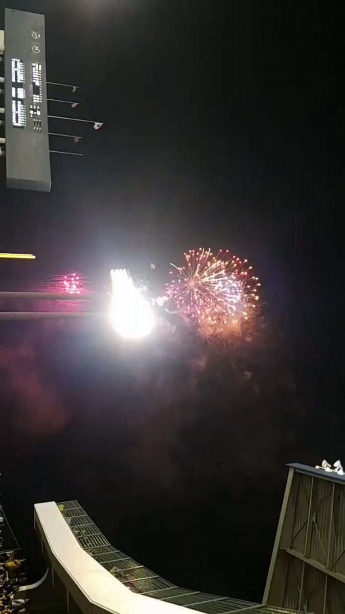 打ち上げ花火🎆 打ち上げ花火🎆