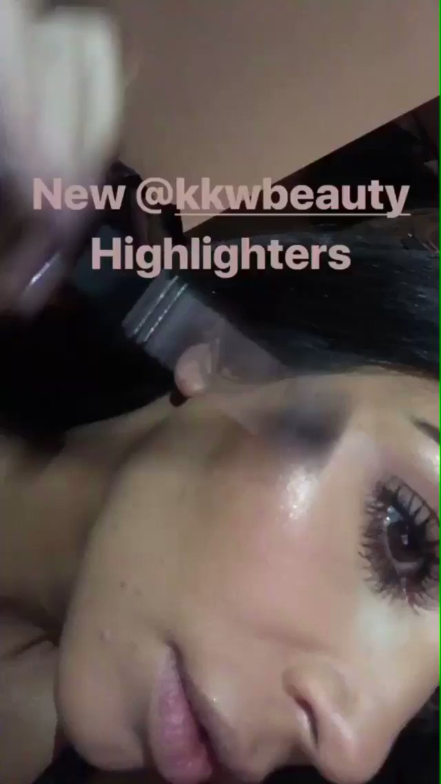 TOMORROW, 05.24 @ 12PM PST!! Look at that shine ✨ @kkwbeauty https://t.co/2QNIvaW1fz