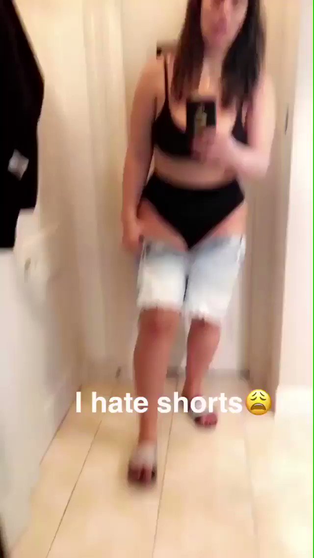I HATE shorts- always have, always will. https://t.co/cQBRLgunuE