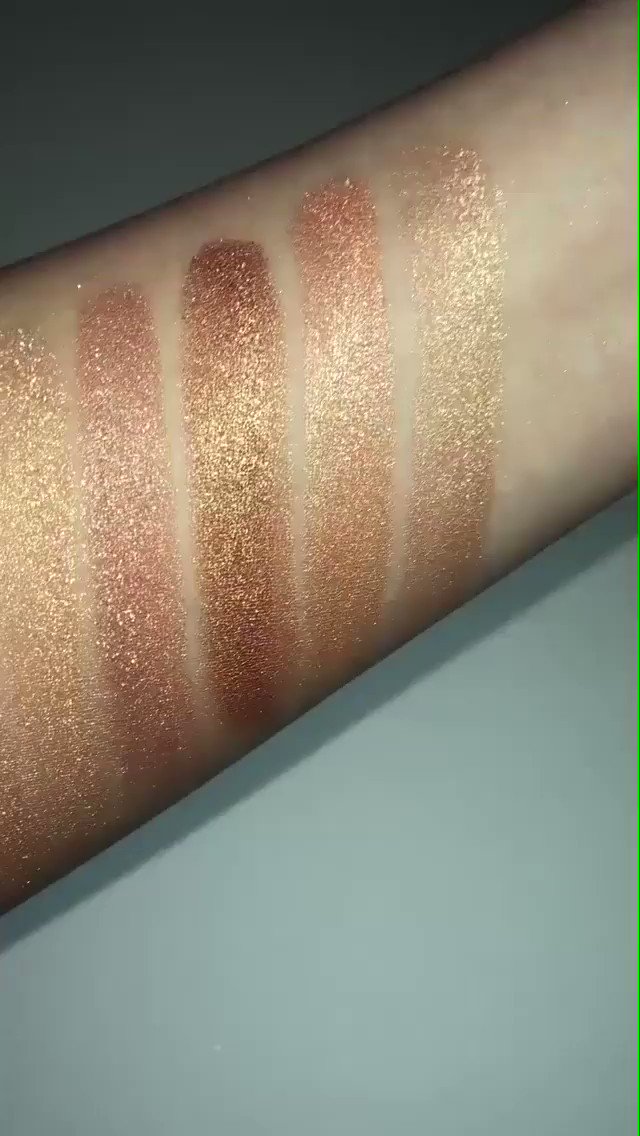 So blingy and shiny ✨✨ You guys are going to love these!!! https://t.co/PoBZ3bhjs8 https://t.co/Fc2sHX9k8k