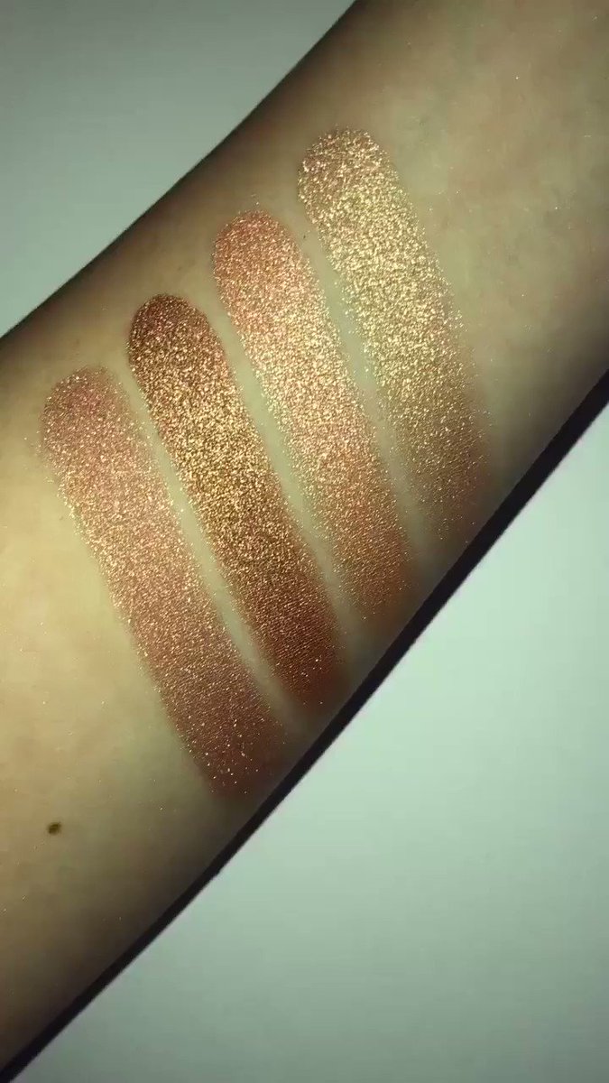 Highlighter Palette II ✨ SO shiny & blingy. I love it ???? https://t.co/PoBZ3bhjs8 https://t.co/WIRRCCGAs4