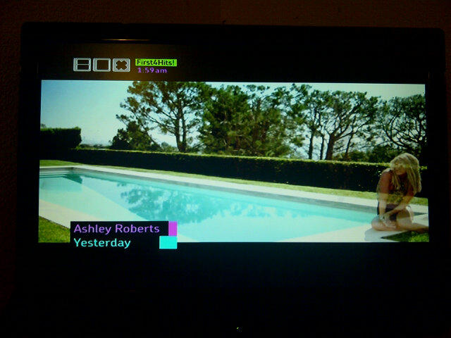 Single [Ashley Roberts] >> Yesterday - Página 6 A_pltg7CIAAlMfQ