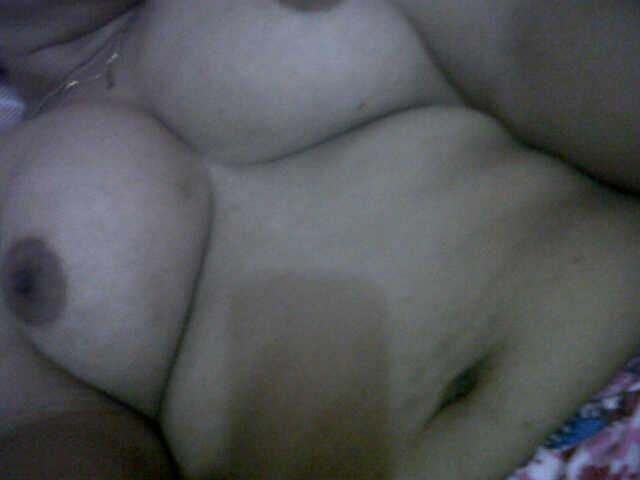 Tante, Berkalung, Akik, Hijau