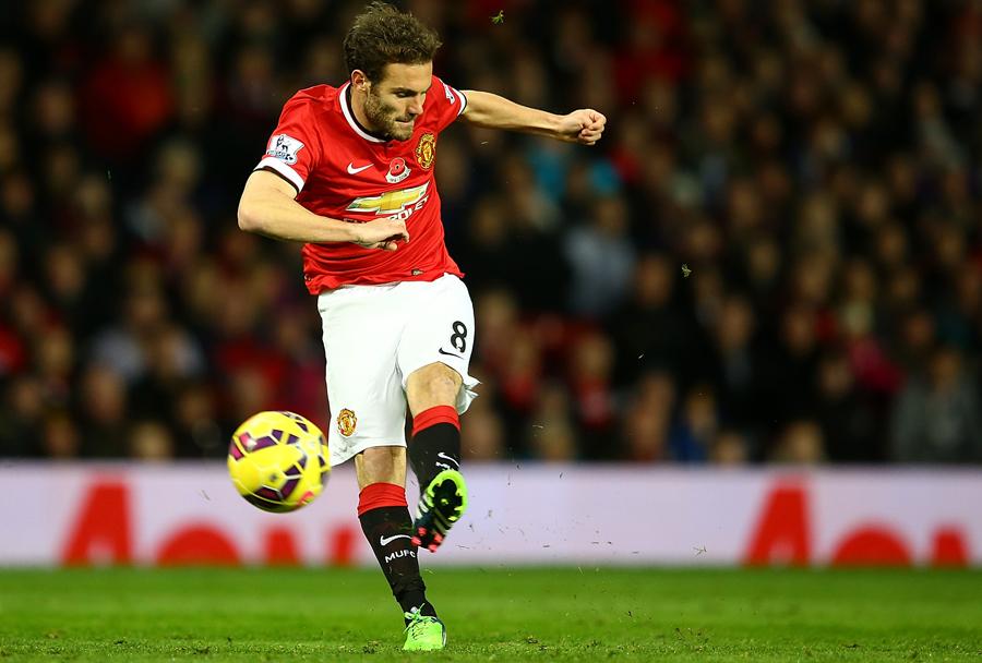 Mata scores the winner for Man. United [via @PremierLeague]