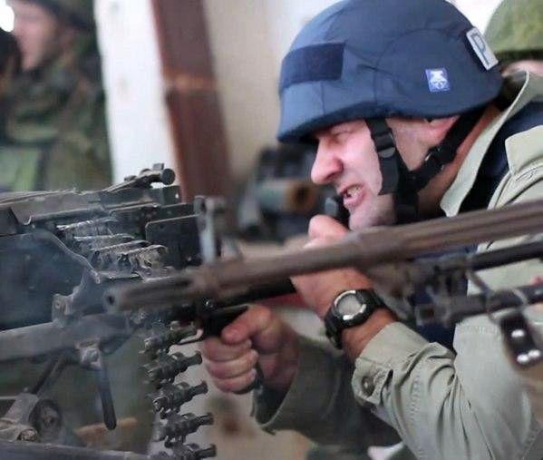 http://pbs.twimg.com/media/B1QeXhmIUAAUcFC.jpg