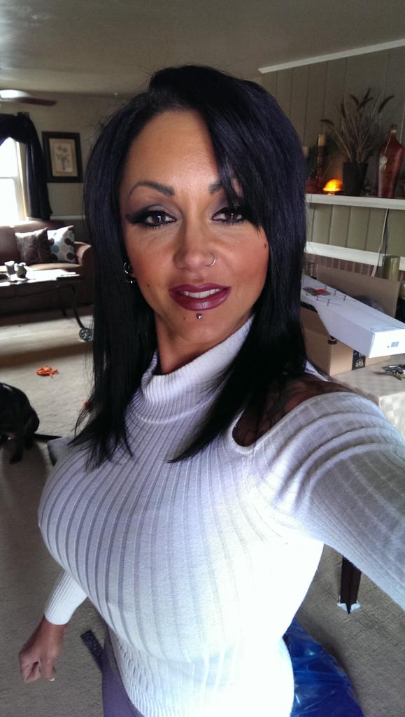 Big boobed and tattooed MILF Ashton Blake gets lots of cum in mouth 949447 Big boobed and tattooed MILF Ashton Blake gets lots of cum in mouth 949446