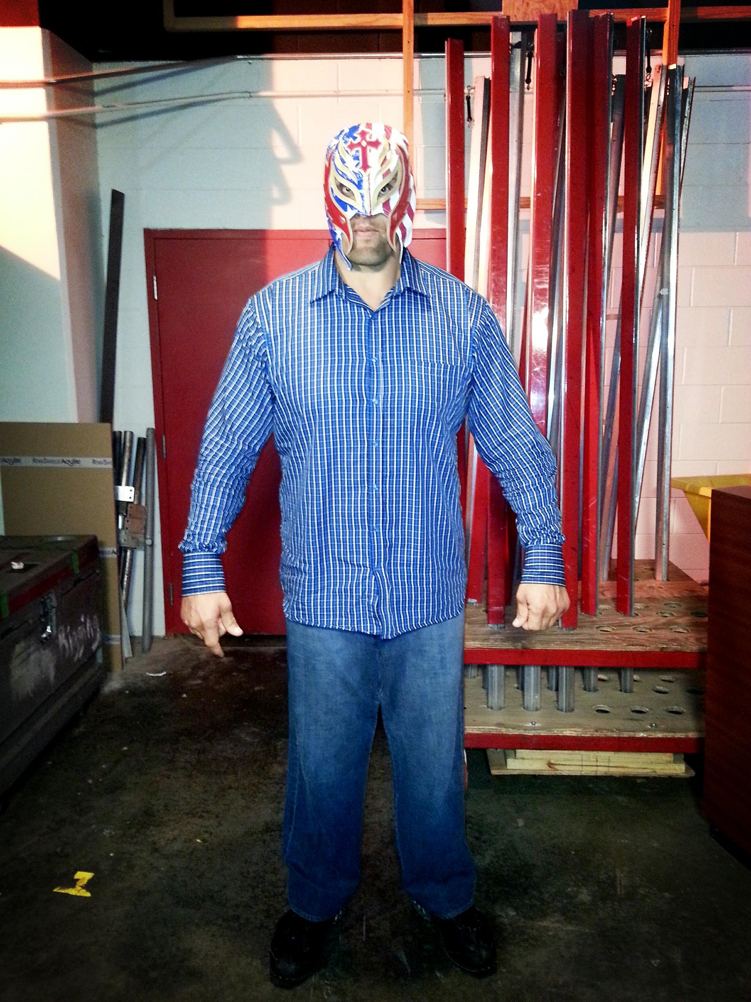 BJvSBRgCcAEFMk0.jpg:large