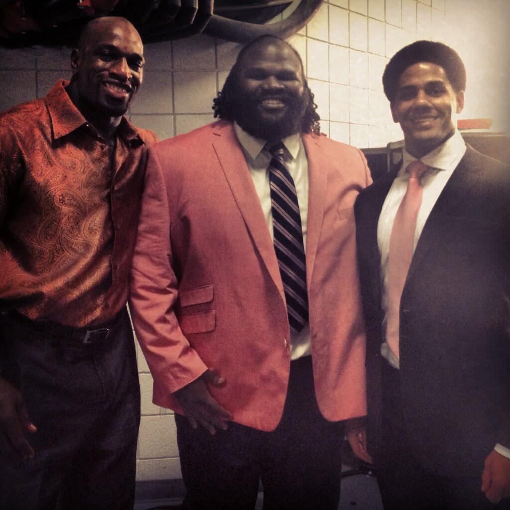 BNAZI7ACEAABcci.jpg:large