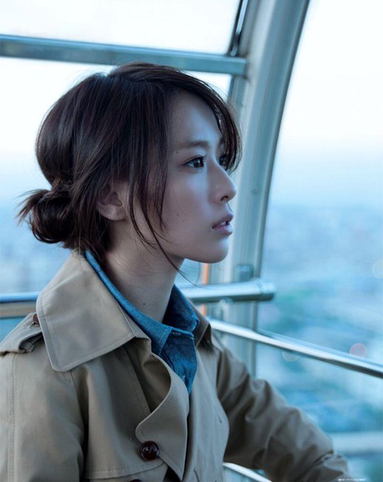 戸田恵梨香