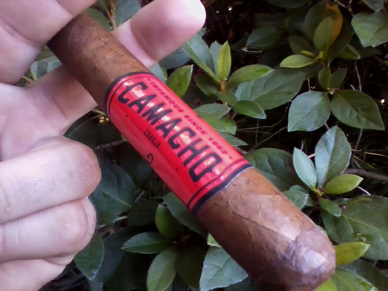Pairing the Intuition IPA with Camacho Corojo. #nowsmoking http://t.co/b5eEmaJ5Hj