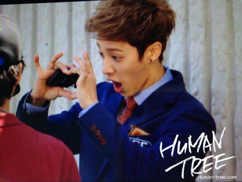 BTNuBYkCUAER7SY.jpg:large