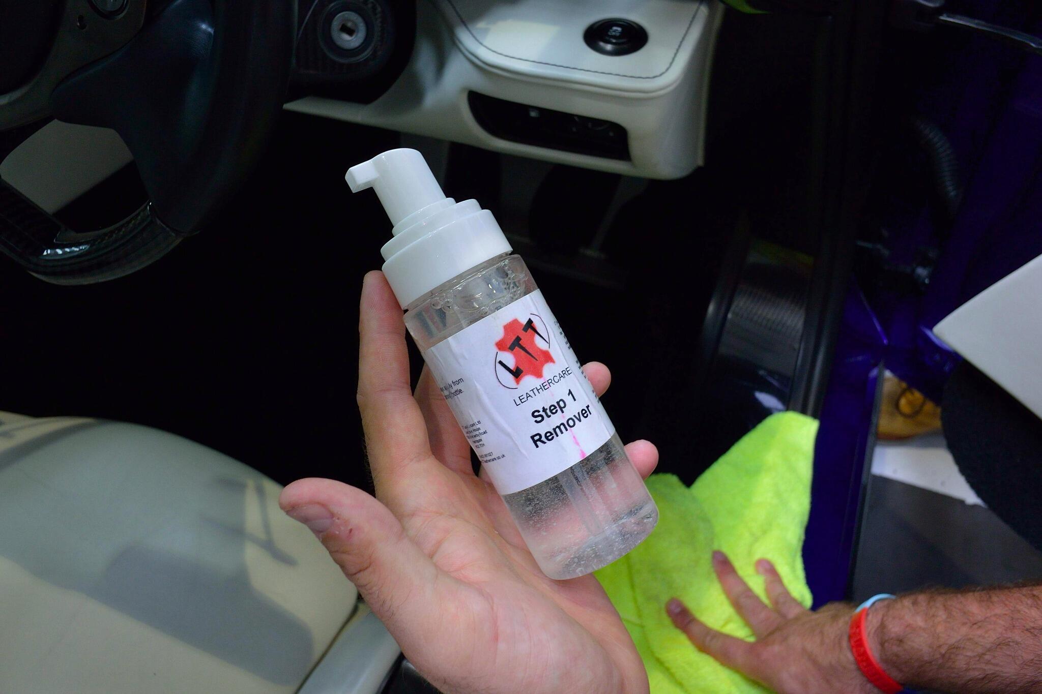 RT @OfficialLexusUK: The four-stage seat cleaning process begins by agitating dirt with a leather cleaning solution #MintLFA http://t.co/r6…