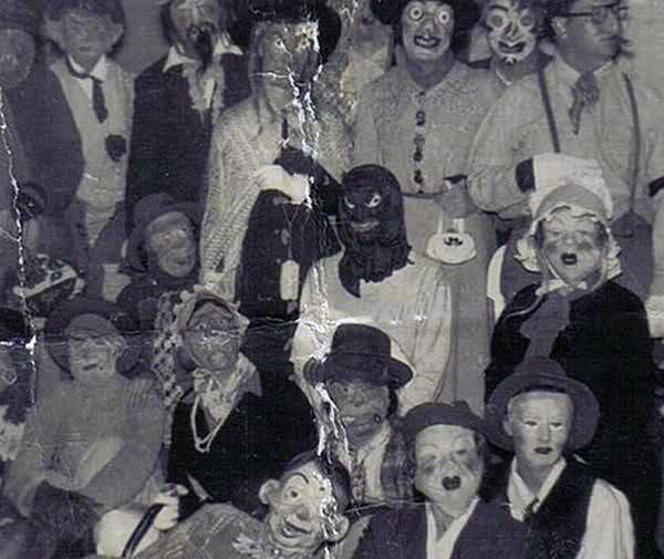 2 Days until Halloween.. http://t.co/ioOPfUSx39