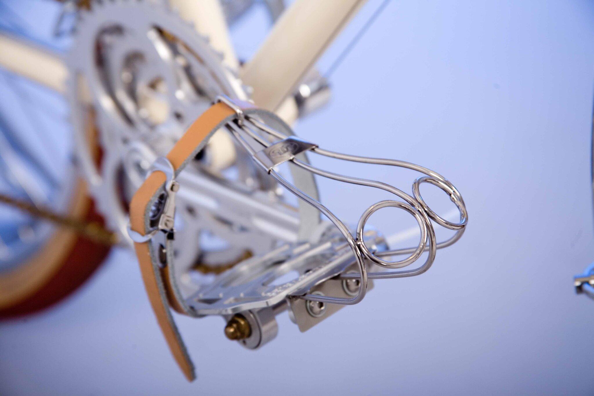 Toe clips on Randonneur ready for @vulpinecc #cyclogames http://t.co/lgYp7DSlLE
