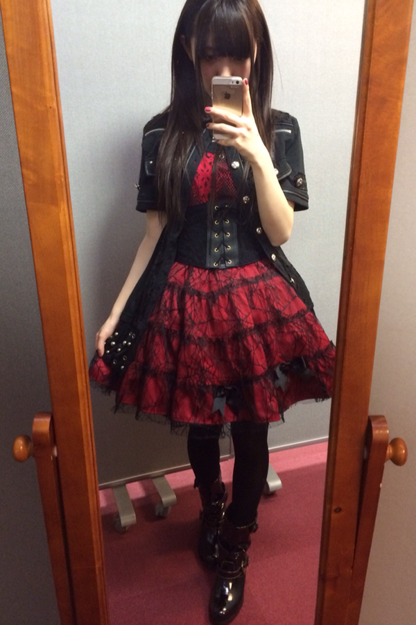 そしてきょうの衣装、とっても可愛いのです…!!(੭ु ›ω‹ )੭ु⁾⁾♡ こういうのだいすき! #zx_anime そしてきょうの衣装、とっても可愛いのです…!!(੭ु ›ω‹ )੭ु⁾⁾♡ こういうのだいすき! #zx_anime