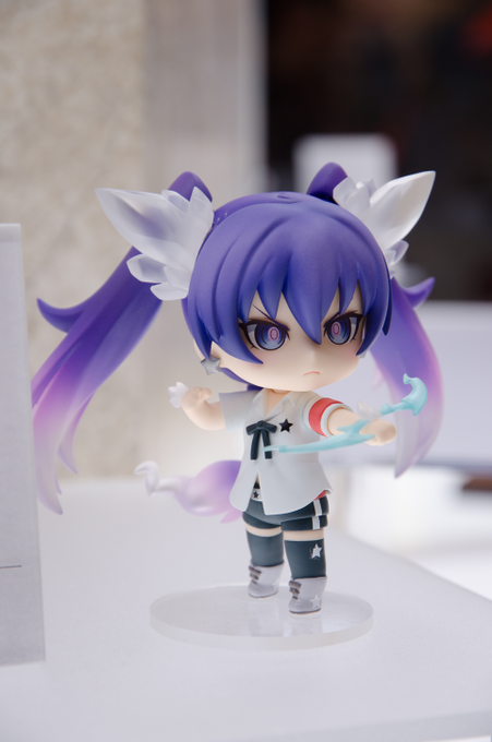 髪の毛がクリアパーツなの幻影太陽の透明感のあるキャラデザにすごくマッチしてていい 髪の毛がクリアパーツなの幻影太陽の透明感のあるキャラデザにすごくマッチしてていい