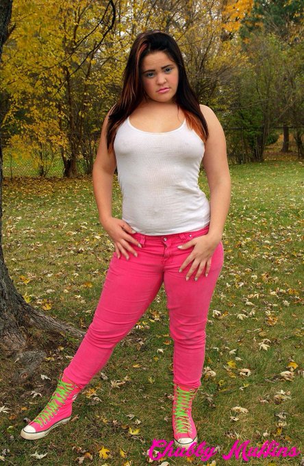 Chubby teen porn pic