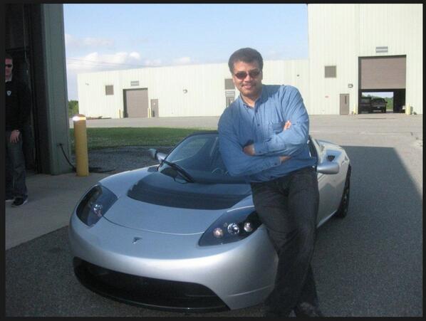 Photo of Neil deGrasse Tyson  - car
