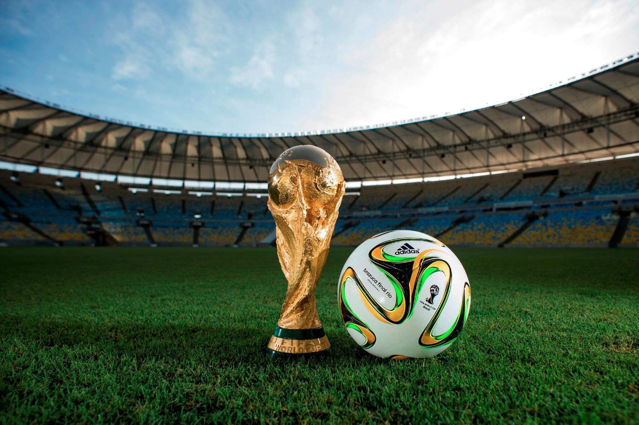 ¡CONFIRMADO! Este será el @brazuca Final Rio para la final. ¿Qué dos equipos crees que jugarán el 13 de julio con él? http://t.co/F9LqteXUYg