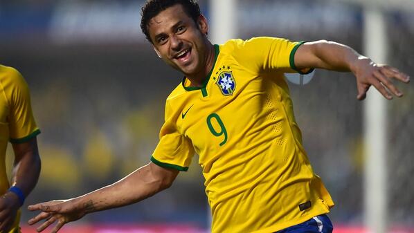 Fred was the difference for Brazil against Serbia [via @FIFAWorldCup]