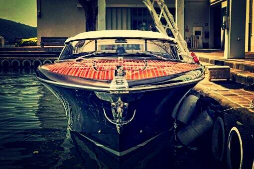 Summer cruises to the south of France with this bad boy #yacth http://t.co/HGAb7Ek1xc