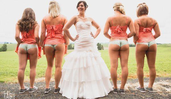 Show off ass crack Naked teen photo art