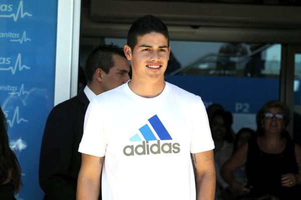 Rodriguez after completing his medicals in Madrid [via @realmadrid]