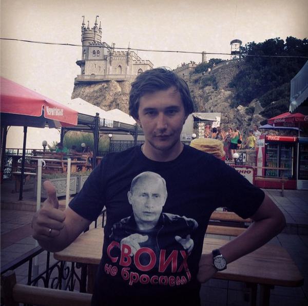 Photo of the day in Twitter: Nobody will be left behind! @SergeyKaryakin in Crimea