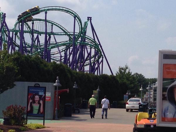 Six Flags America - Joker's Jinx