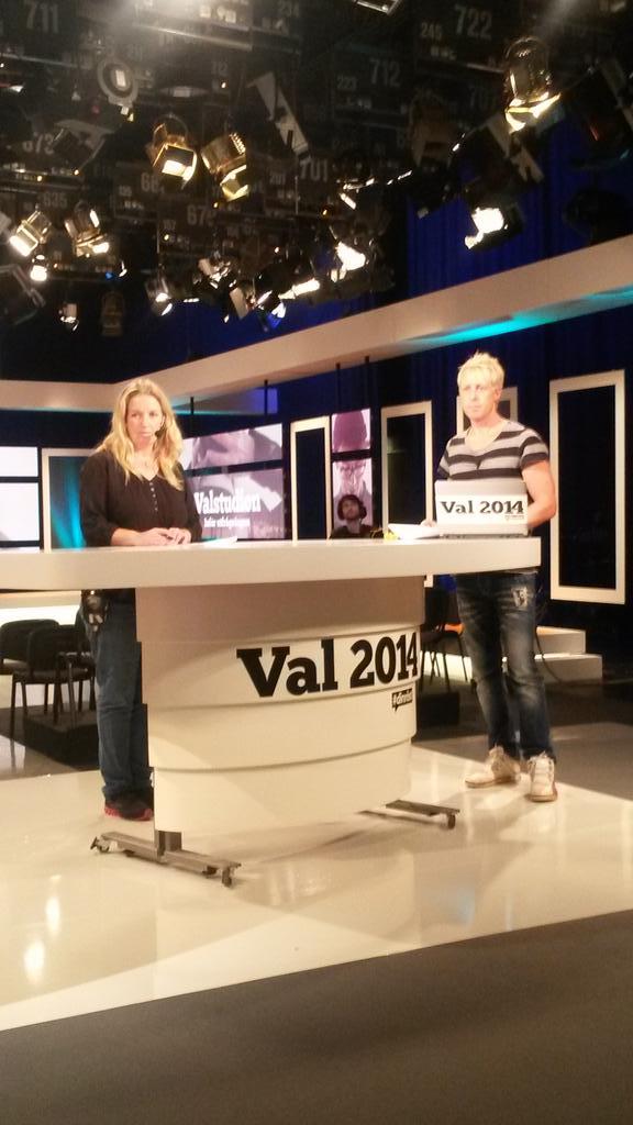 Rep inför kvällens Valstudio med Andre Pops. 19.30 på webben, 19.50 SVT1. Kl 20.00 Utfrågning av Stefan Löfven. 