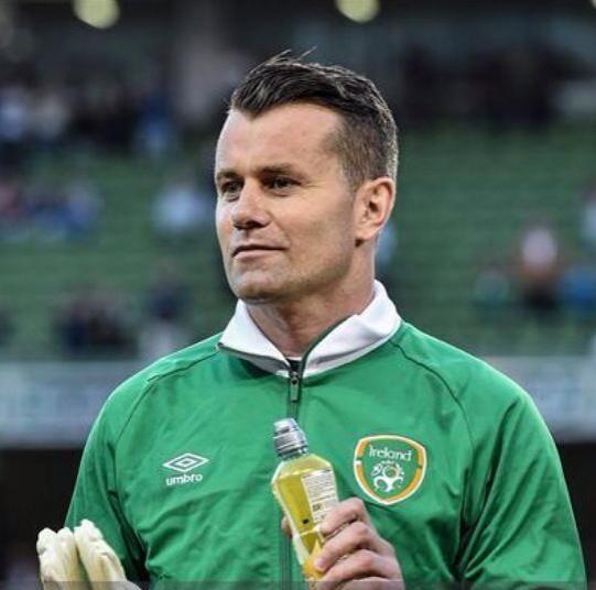 RT @No1shaygiven: Was great to pull on the Irish jersey again last night, thanks for the great reception 👏🍀👍 http://t.co/XyRGm6cPIR
