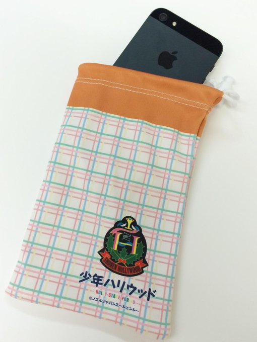 スマホを入れながら液晶画面をキレイにできちゃう「スマホ巾着」!「メガネケースセット」とオソロイで使ってもとっても可愛いか スマホを入れながら液晶画面をキレイにできちゃう「スマホ巾着」!「メガネケースセット」とオソロイで使ってもとっても可愛いか