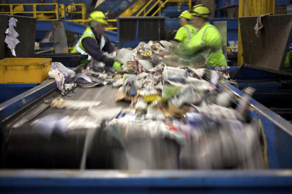 Balkanlar'ın Tek Plastik Geri Dönüşüm Fabrikası Açıldı