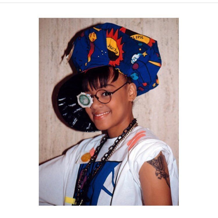 Left eye ???????????? https://t.co/U8NrWayHKZ https://t.co/XBFvInWrqs
