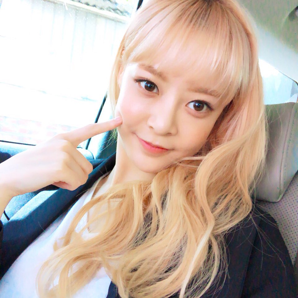 멜로디데이 크로스진 크나큰 에이프릴 데이식스 붐스테이지 MELODYDAY melodyday225