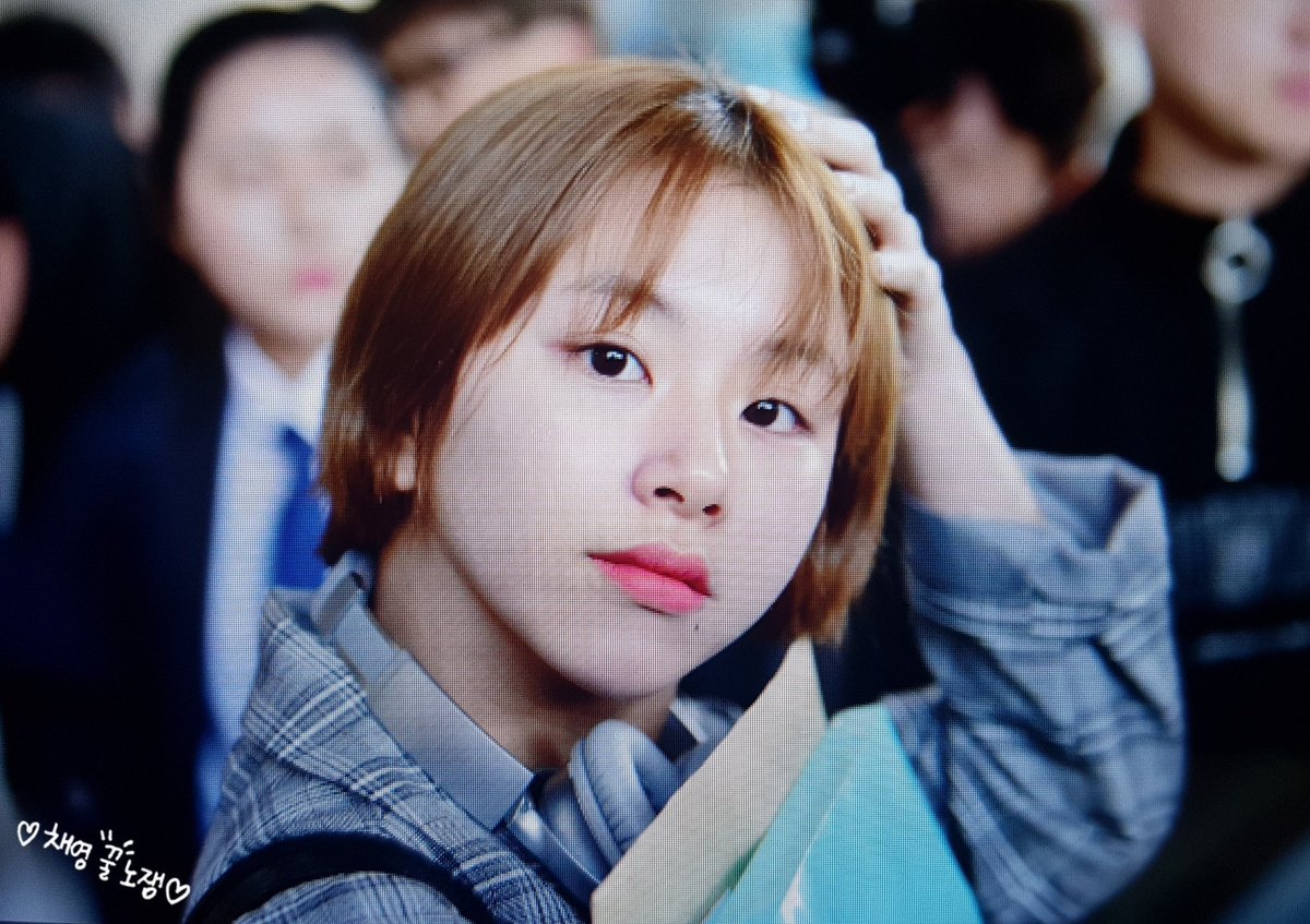 트와이스 TWICE 모모 MOMO 사나 나연 인천공항 honeychaeng