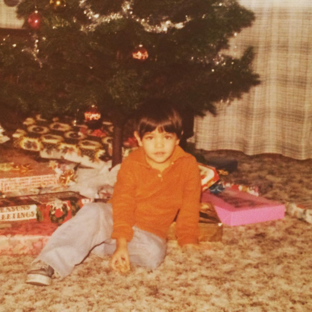 Have a wonderful holiday everyone. #fbf #ChristmasEveEve https://t.co/M3WLUdGu1a