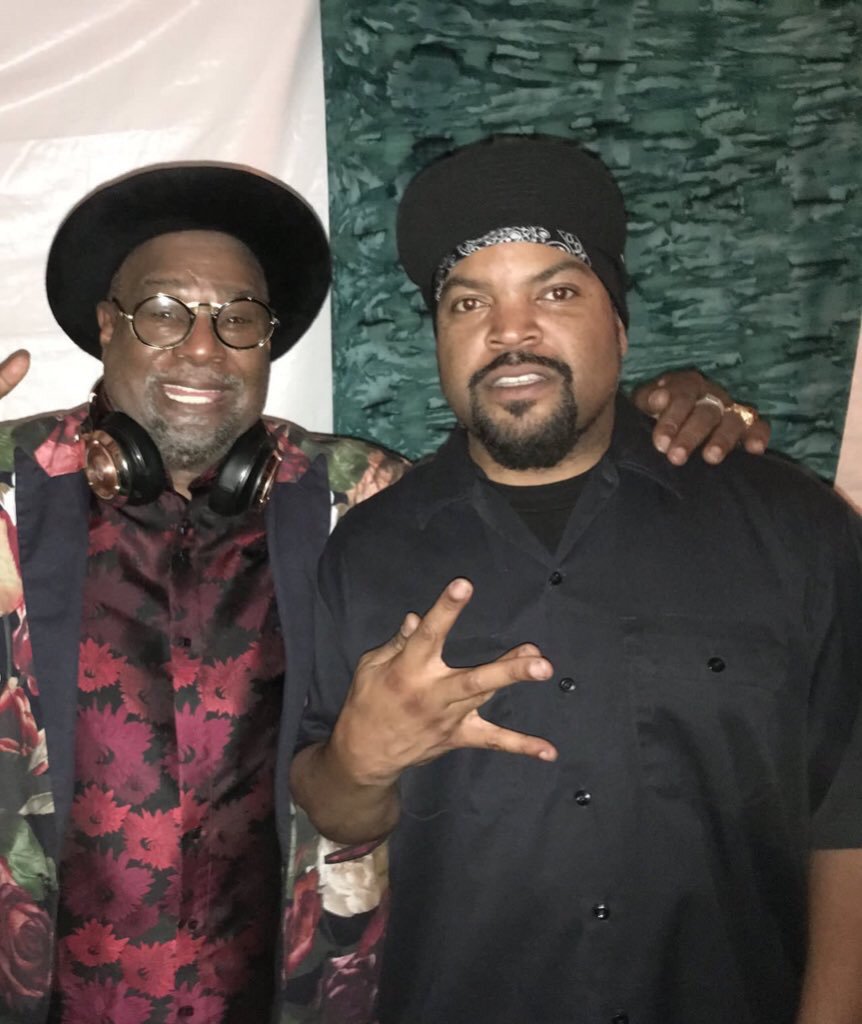 Me and Dr. Funkenstein (George Clinton)
#namedroppin https://t.co/4TAr9F7nga