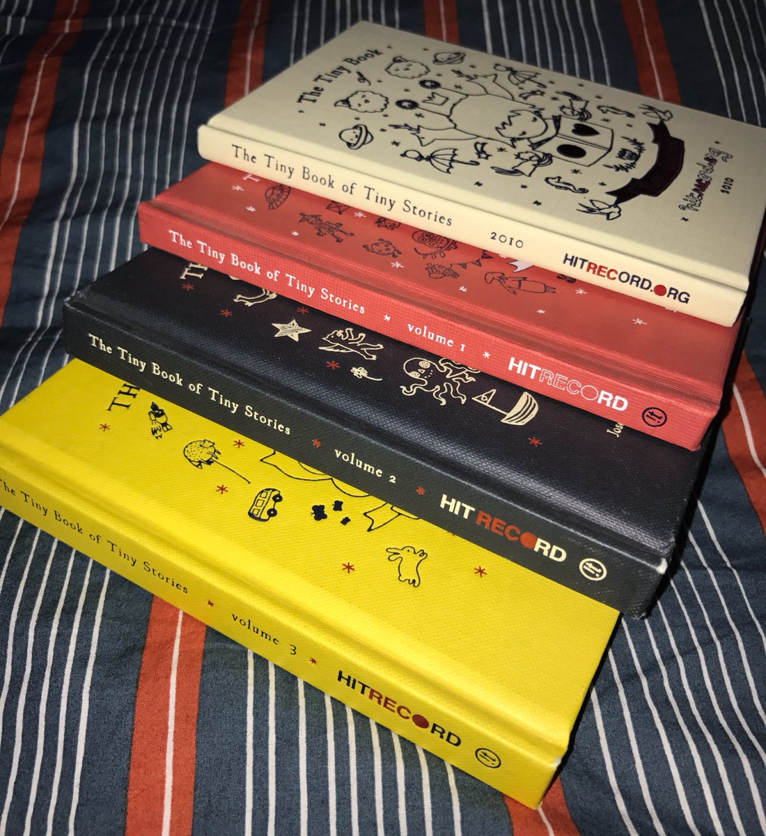 RT @butterfly8871: My collection is complete #tinystories @hitRECordJoe @hitRECord ???? https://t.co/Kd768wyiOv