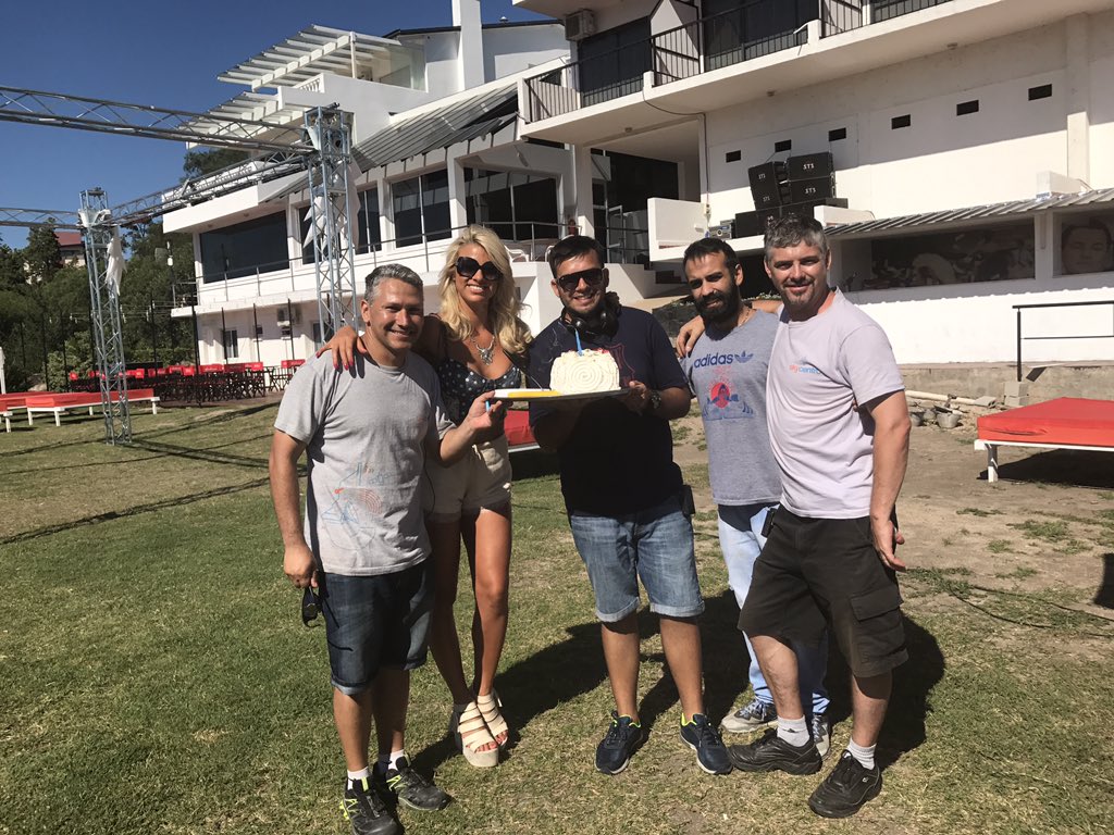 Festejando el cumple de @Fausto_Guzman ????☀️ https://t.co/Vd3J6fkyYq