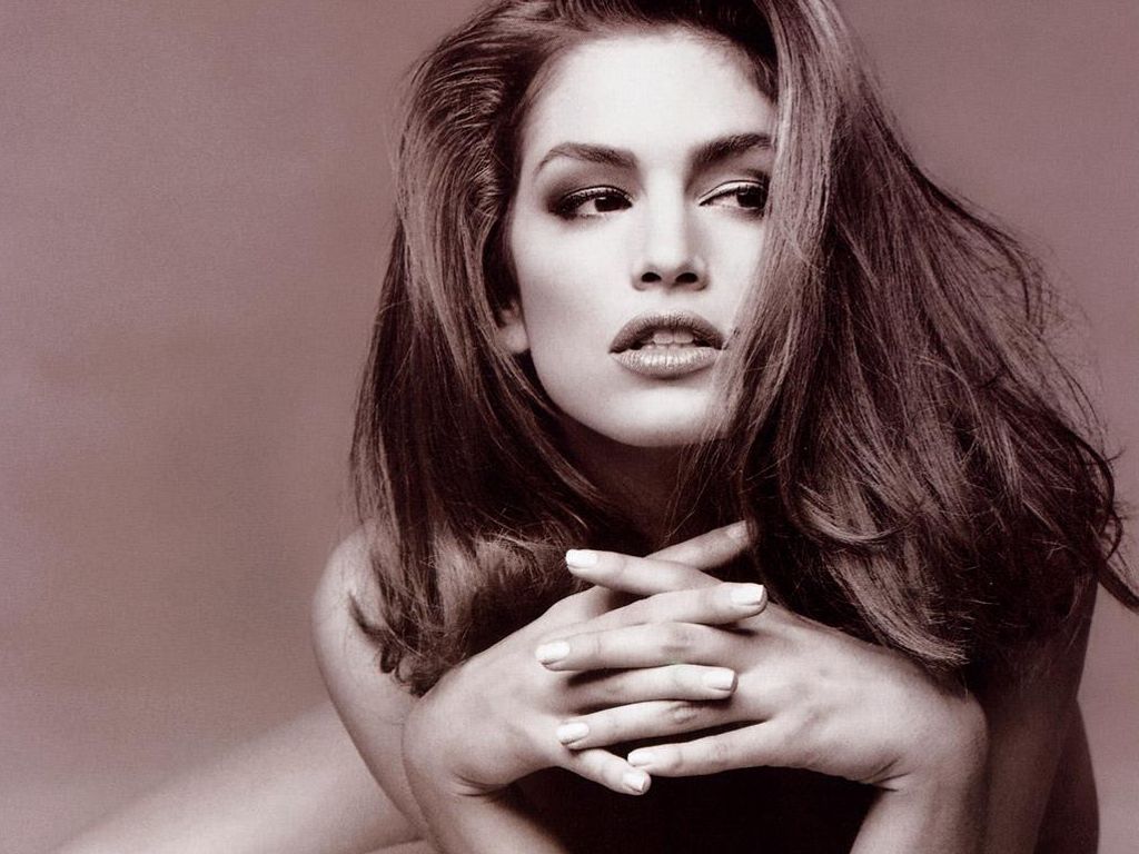 RT @MilkStudios: “Even I don’t wake up looking like Cindy Crawford.