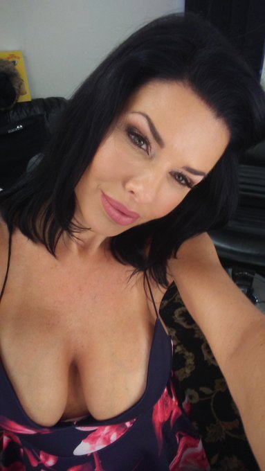 Awesome blowjob done by busty mature pornstar Veronica Avluv 1808542 Awesome blowjob done by busty mature pornstar Veronica Avluv 1808541