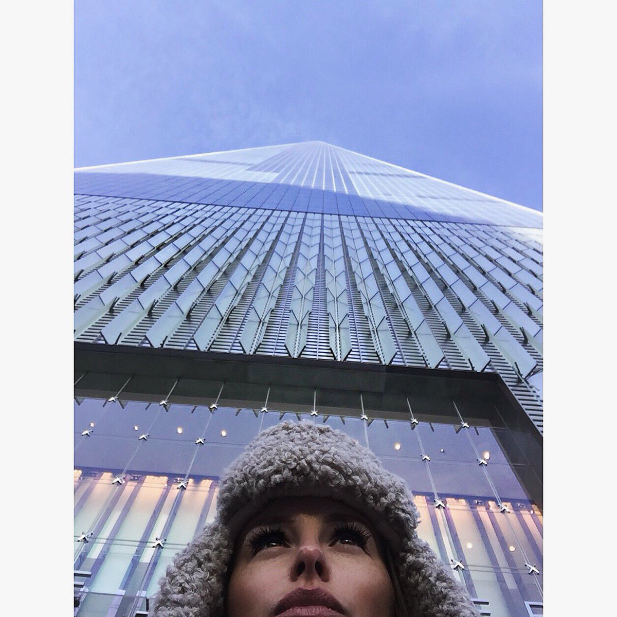 It's like I didn't even know I was taking a selfie! 

#oneworldtradecenter ????❤️

Selfie W*nker. ???????? https://t.co/kSGPlAP6IB
