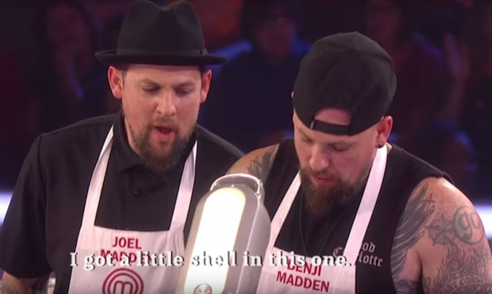 RT @rocksound: Good Charlotte's Benji & Joel Madden appeard on (and won) Masterchef. https://t.co/30HwxJMeuU https://t.co/SRMvcs8lcz