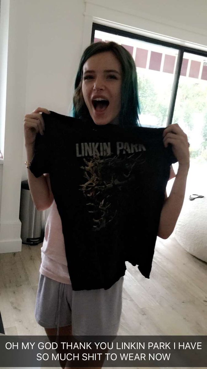 RT @bellathorne: OH MY GOD COULD NOT BE MORE HYPED THANK YOU @linkinpark SUCH A COOL MOMENT FOR ME ❤️✨ https://t.co/zhKf1tnXBP