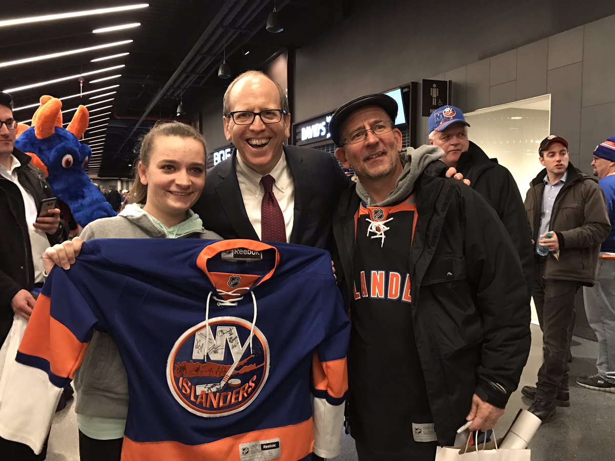 dong energy meets greets islanders dong energy meets greets islanders